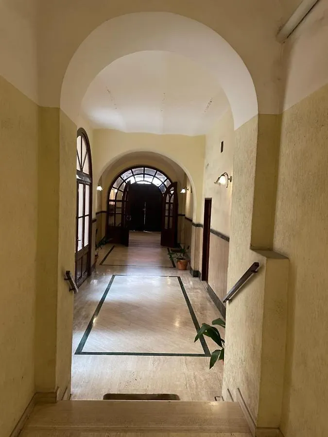 Elegant Apt-Typical Roman Palazzina Pz Alessandria Apartment Rom
