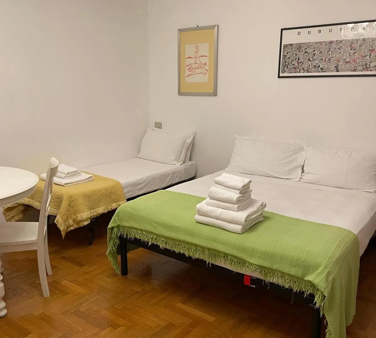 Apartment Elegant Apt-Typical Roman Palazzina Pz Alessandria Italien