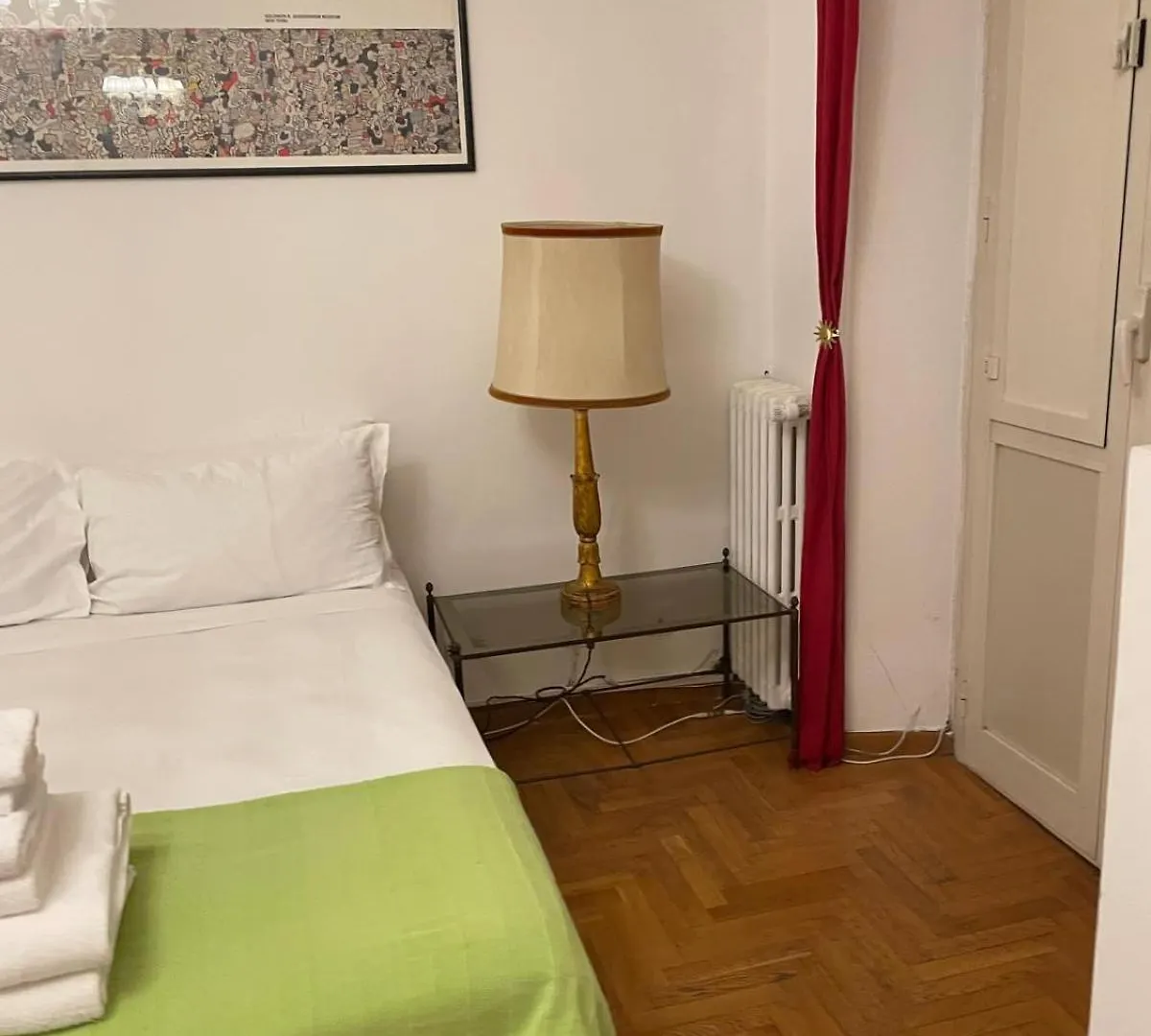 Elegant Apt-Typical Roman Palazzina Pz Alessandria Rom