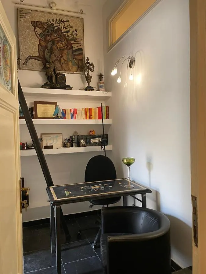Appartement Elegant Apt-Typical Roman Palazzina Pz Alessandria Italië